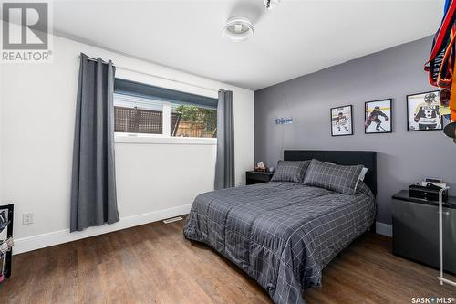 951 13Th Avenue Nw, Moose Jaw, SK - Indoor Photo Showing Bedroom