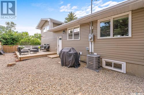 951 13Th Avenue Nw, Moose Jaw, SK - Outdoor With Exterior