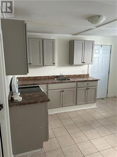 314 Guy Street, Cornwall, ON - Indoor Photo Showing Kitchen