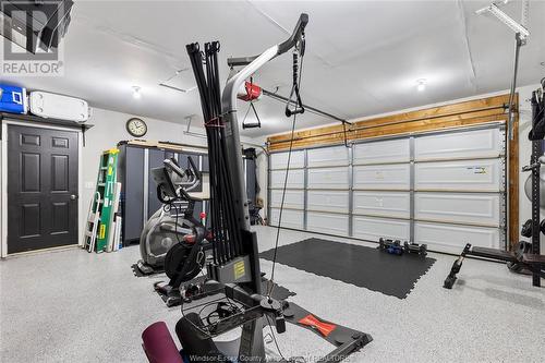 555 Sacred Heart, Lasalle, ON - Indoor Photo Showing Garage