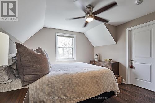 10 Queen Street, Kawartha Lakes, ON - Indoor Photo Showing Bedroom