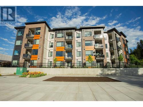 303 1087 6Th Avenue, Prince George, BC - Outdoor With Balcony With Facade