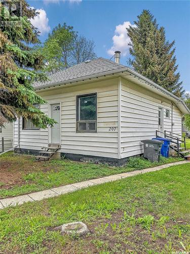 207 Van Horne Street, Windthorst, SK - Outdoor