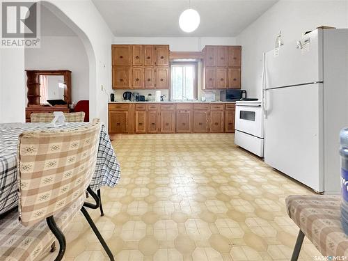 207 Van Horne Street, Windthorst, SK - Indoor Photo Showing Kitchen