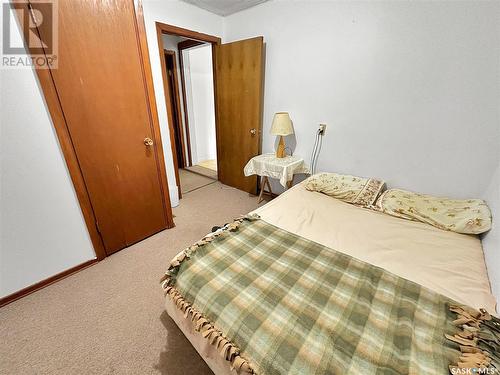 207 Van Horne Street, Windthorst, SK - Indoor Photo Showing Bedroom