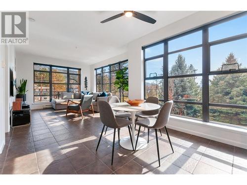 3589 Skaha Lake Road Unit# 304, Penticton, BC - Indoor Photo Showing Dining Room