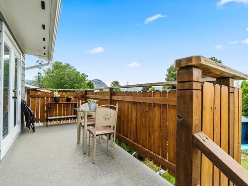 325 Collingwood Drive, Kamloops, BC - Outdoor With Deck Patio Veranda With Exterior
