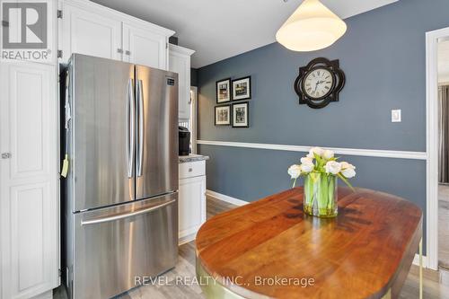 35 Homewood Avenue, Port Colborne, ON - Indoor Photo Showing Dining Room
