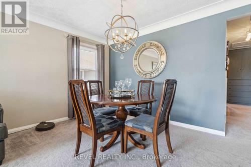 35 Homewood Avenue, Port Colborne, ON - Indoor Photo Showing Dining Room