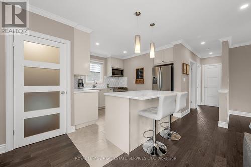 197 Charlotte Street, Hamilton, ON - Indoor Photo Showing Kitchen With Upgraded Kitchen