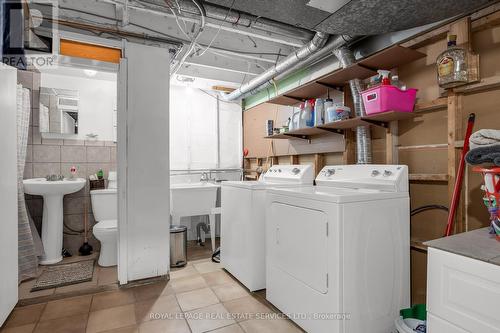 197 Charlotte Street, Hamilton, ON - Indoor Photo Showing Laundry Room