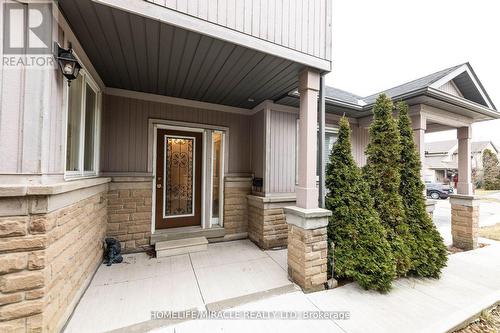 1823 Stevington Crescent, Mississauga, ON - Outdoor