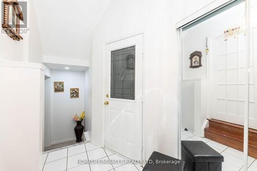 1823 Stevington Crescent, Mississauga, ON - Indoor Photo Showing Other Room