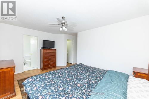 1823 Stevington Crescent, Mississauga, ON - Indoor Photo Showing Bedroom