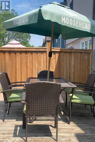 1823 Stevington Crescent, Mississauga, ON - Outdoor With Deck Patio Veranda