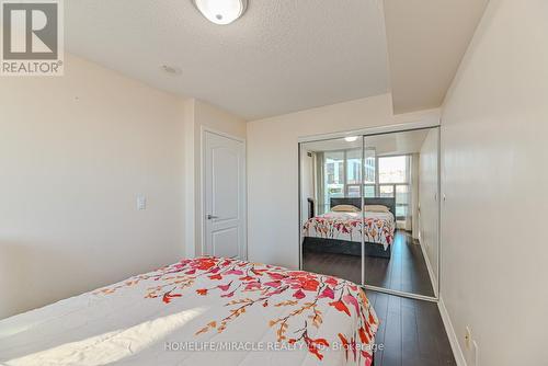 502 - 33 Elm Drive W, Mississauga, ON - Indoor Photo Showing Bedroom