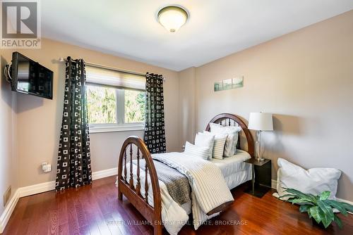 879 Ridge Valley Drive, Oshawa, ON - Indoor Photo Showing Bedroom