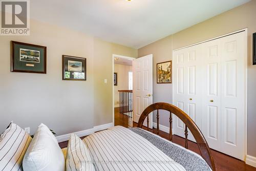 879 Ridge Valley Drive, Oshawa, ON - Indoor Photo Showing Bedroom
