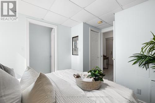 2686 Trulls Road, Clarington, ON - Indoor Photo Showing Bedroom