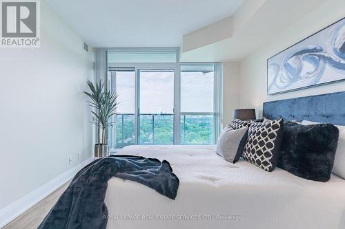 2008 - 17 Anndale Drive, Toronto, ON - Indoor Photo Showing Bedroom
