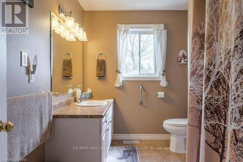 1755A Salem Road, Prince Edward County, ON - Indoor Photo Showing Bathroom