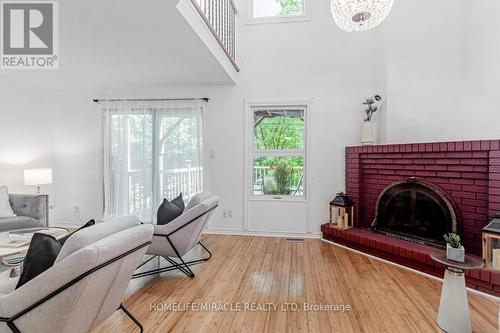 545 Woodbine Avenue, Toronto, ON - Indoor Photo Showing Living Room With Fireplace