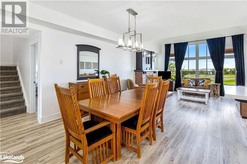 115 Fairway Court Unit# 211, The Blue Mountains, ON - Indoor Photo Showing Dining Room