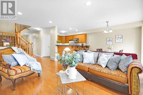 173 - 600 Hyde Park Road, London, ON - Indoor Photo Showing Living Room