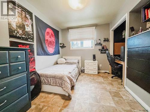 161 Colette St, Temiskaming Shores, ON - Indoor Photo Showing Bedroom