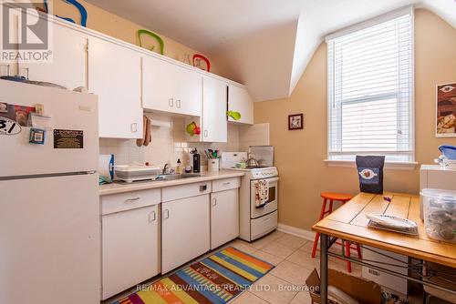 375 London Road, Sarnia, ON - Indoor Photo Showing Kitchen