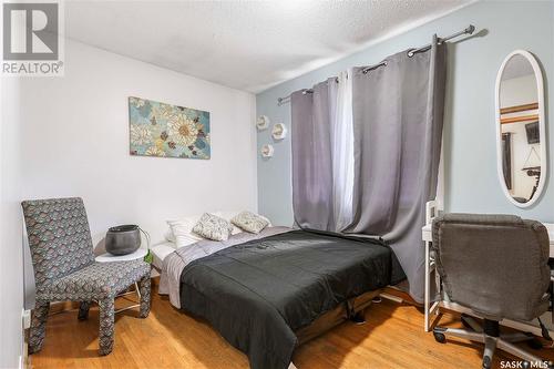 731 Retallack Street, Regina, SK - Indoor Photo Showing Bedroom