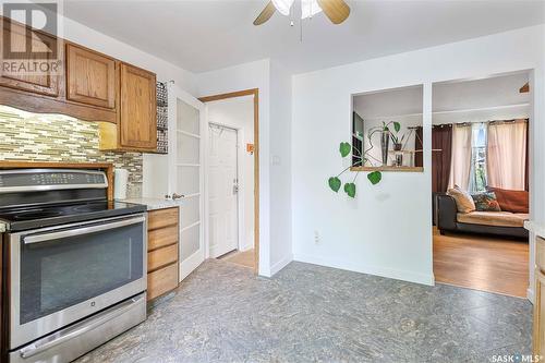 731 Retallack Street, Regina, SK - Indoor Photo Showing Kitchen