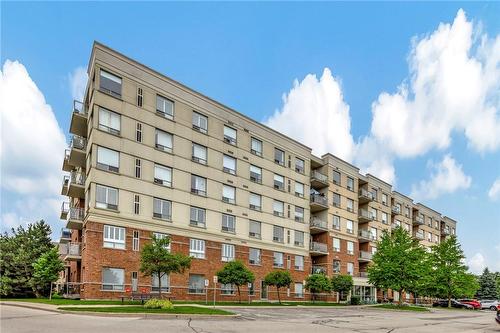 5070 Fairview Street|Unit #105, Burlington, ON - Outdoor With Balcony With Facade