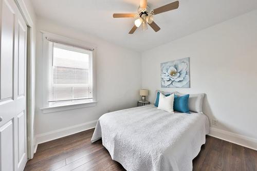 26 Blandford Street, Toronto, ON - Indoor Photo Showing Bedroom