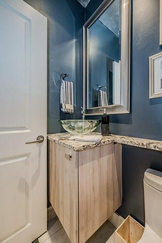 1319 Tyandaga Park Drive, Burlington, ON - Indoor Photo Showing Bathroom