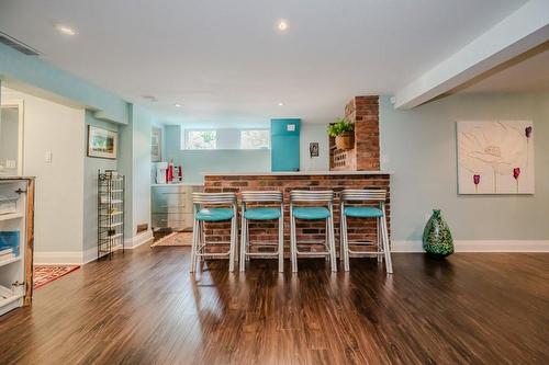 1319 Tyandaga Park Drive, Burlington, ON - Indoor Photo Showing Dining Room