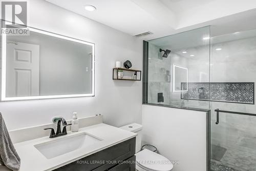 2510 Stallion Drive, Oshawa, ON - Indoor Photo Showing Bathroom