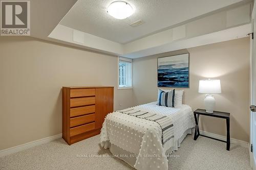 24 - 289 Plains Road W, Burlington, ON - Indoor Photo Showing Bedroom