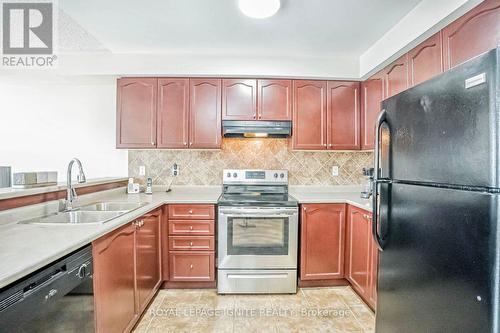 169 - 71 Cedarbrook Road, Brampton, ON - Indoor Photo Showing Kitchen With Double Sink