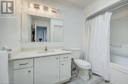 18 Grand Flats Trail, Kitchener, ON - Indoor Photo Showing Bathroom