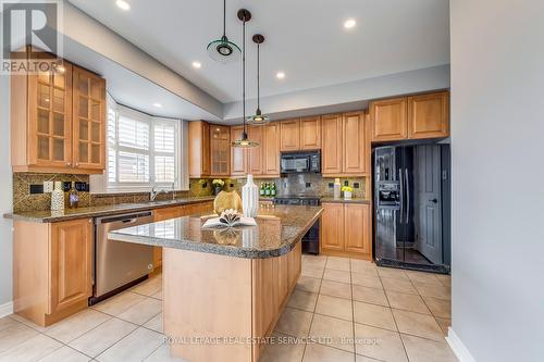2216 Lapsley Crescent, Oakville, ON - Indoor Photo Showing Kitchen With Double Sink