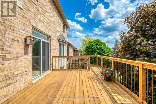 2216 Lapsley Crescent, Oakville, ON - Outdoor With Deck Patio Veranda With Exterior