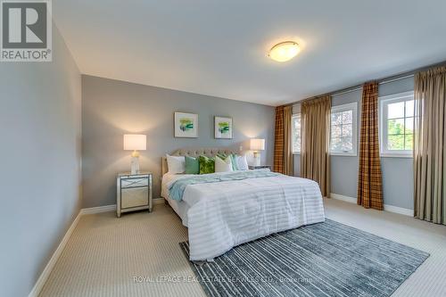 2216 Lapsley Crescent, Oakville, ON - Indoor Photo Showing Bedroom