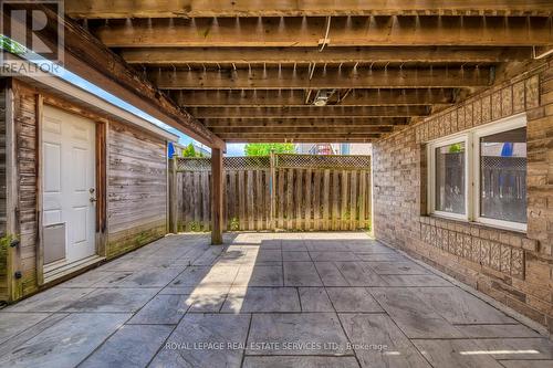 2216 Lapsley Crescent, Oakville, ON - Outdoor With Deck Patio Veranda