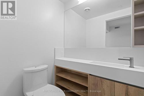 3717 - 319 Jarvis Street, Toronto, ON - Indoor Photo Showing Bathroom