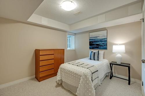 289 Plains Road W|Unit #24, Burlington, ON - Indoor Photo Showing Bedroom