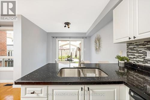 1092 Mcclenahan Crescent, Milton, ON - Indoor Photo Showing Kitchen With Double Sink