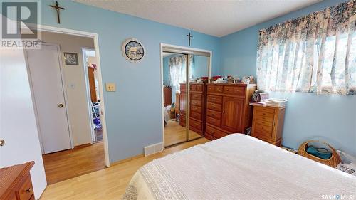 210 Main Street, Wawota, SK - Indoor Photo Showing Bedroom