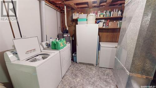 210 Main Street, Wawota, SK - Indoor Photo Showing Laundry Room