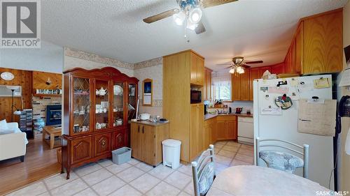 210 Main Street, Wawota, SK - Indoor Photo Showing Kitchen